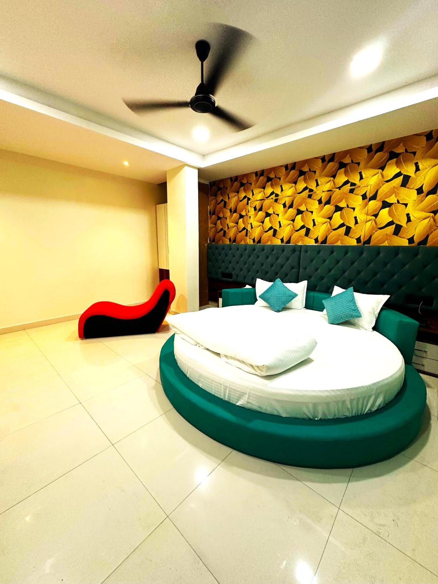 Hotel Elite Stay プネ エクステリア 写真